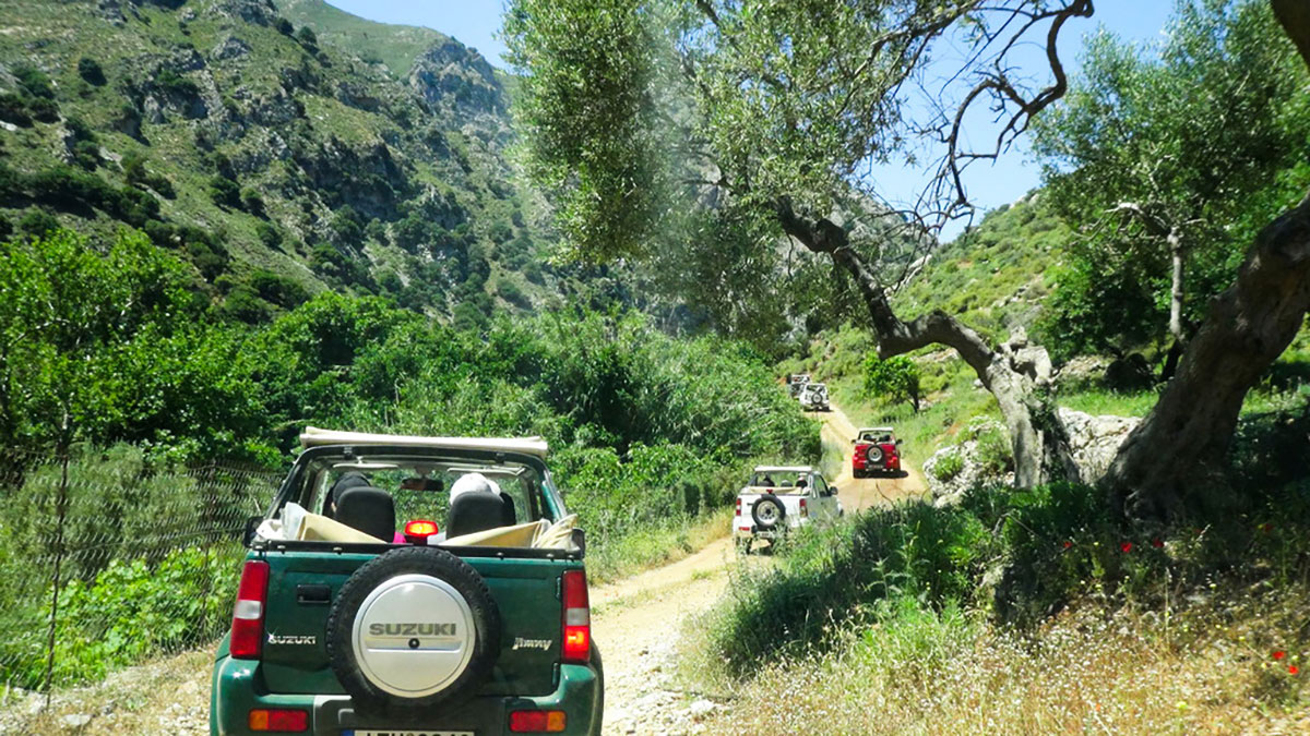 Self Driving Jeep Safari - Thumbnail 2